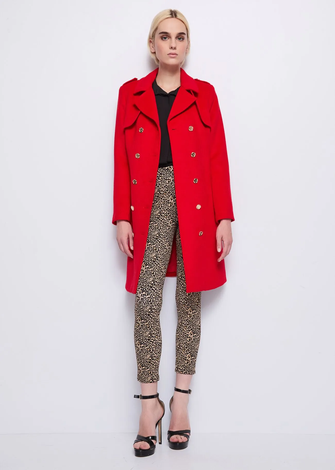 Cappotto in lana con cintura