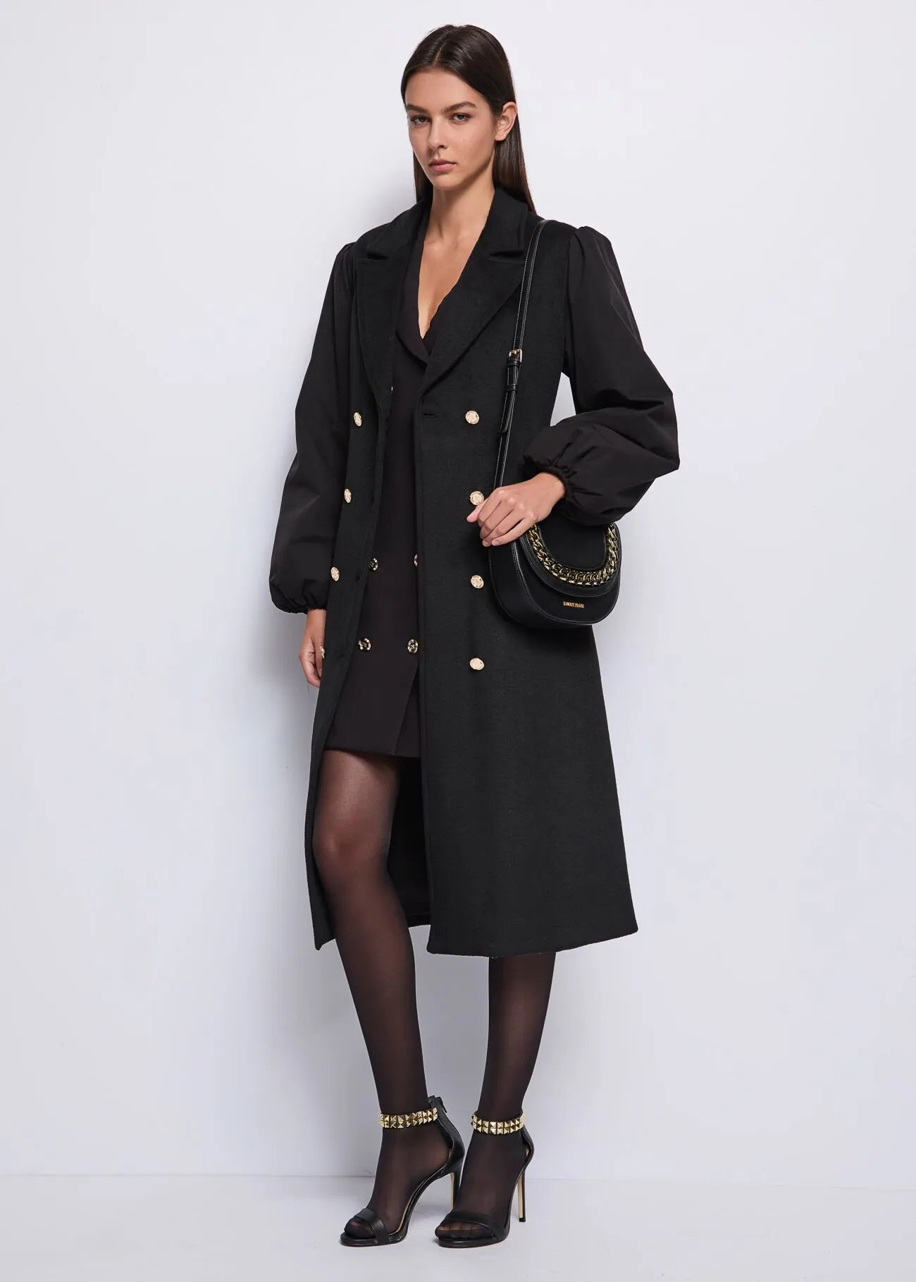 Cappotto nero in lana con cintura