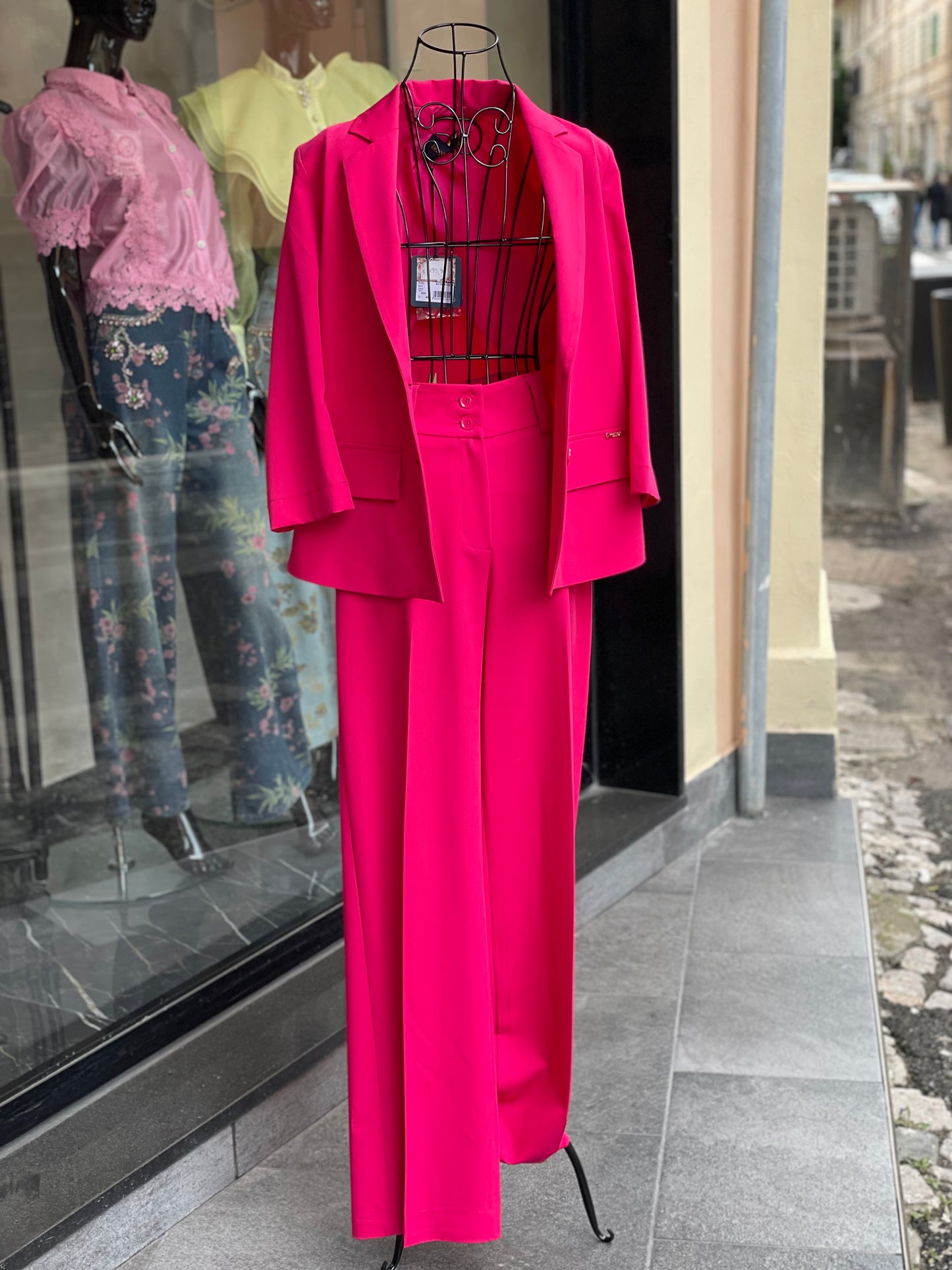 Tailleur giacca e pantalone