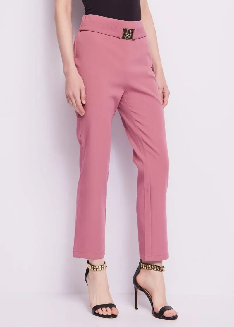 Pantaloni rosa con cintura