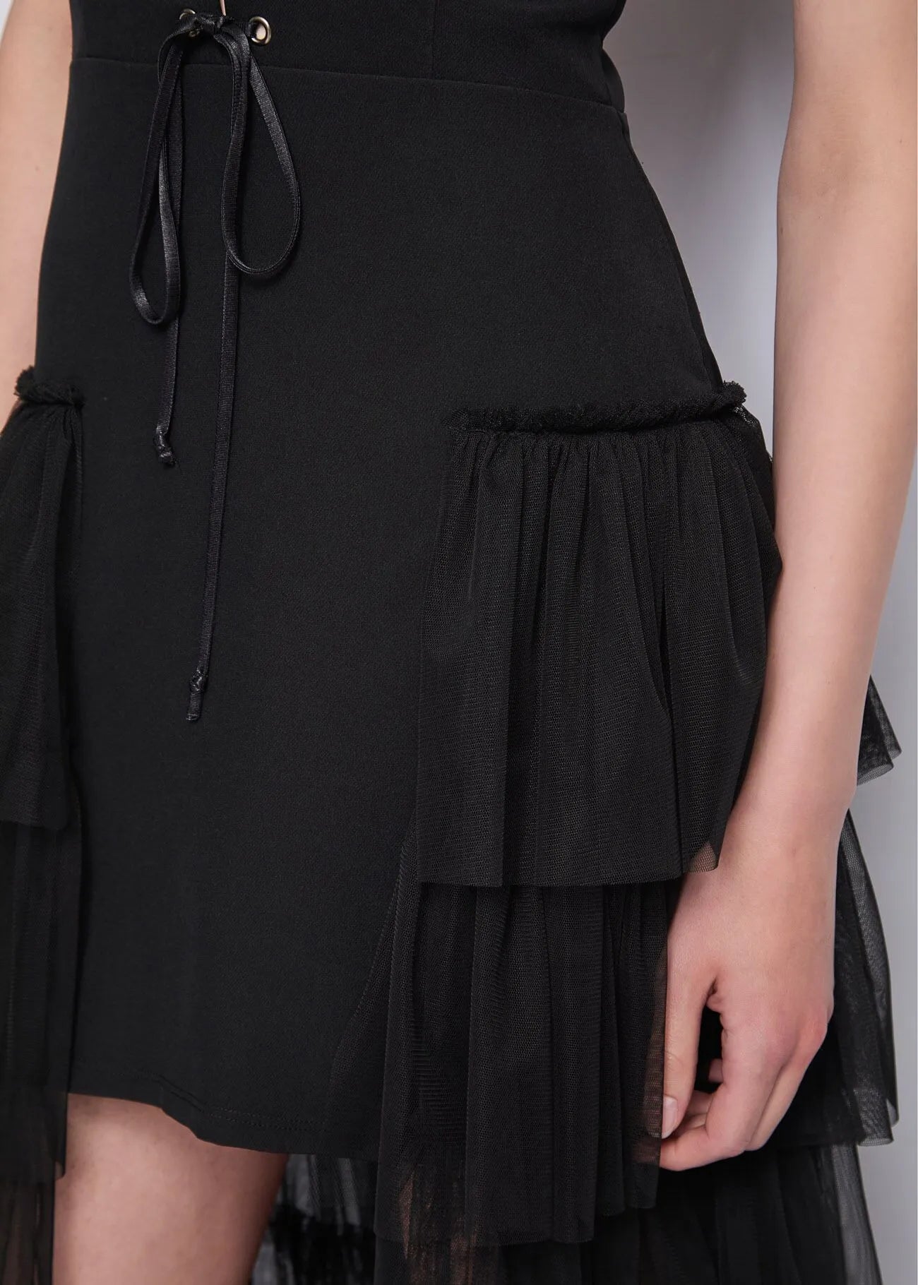 Abito con gonna in tulle