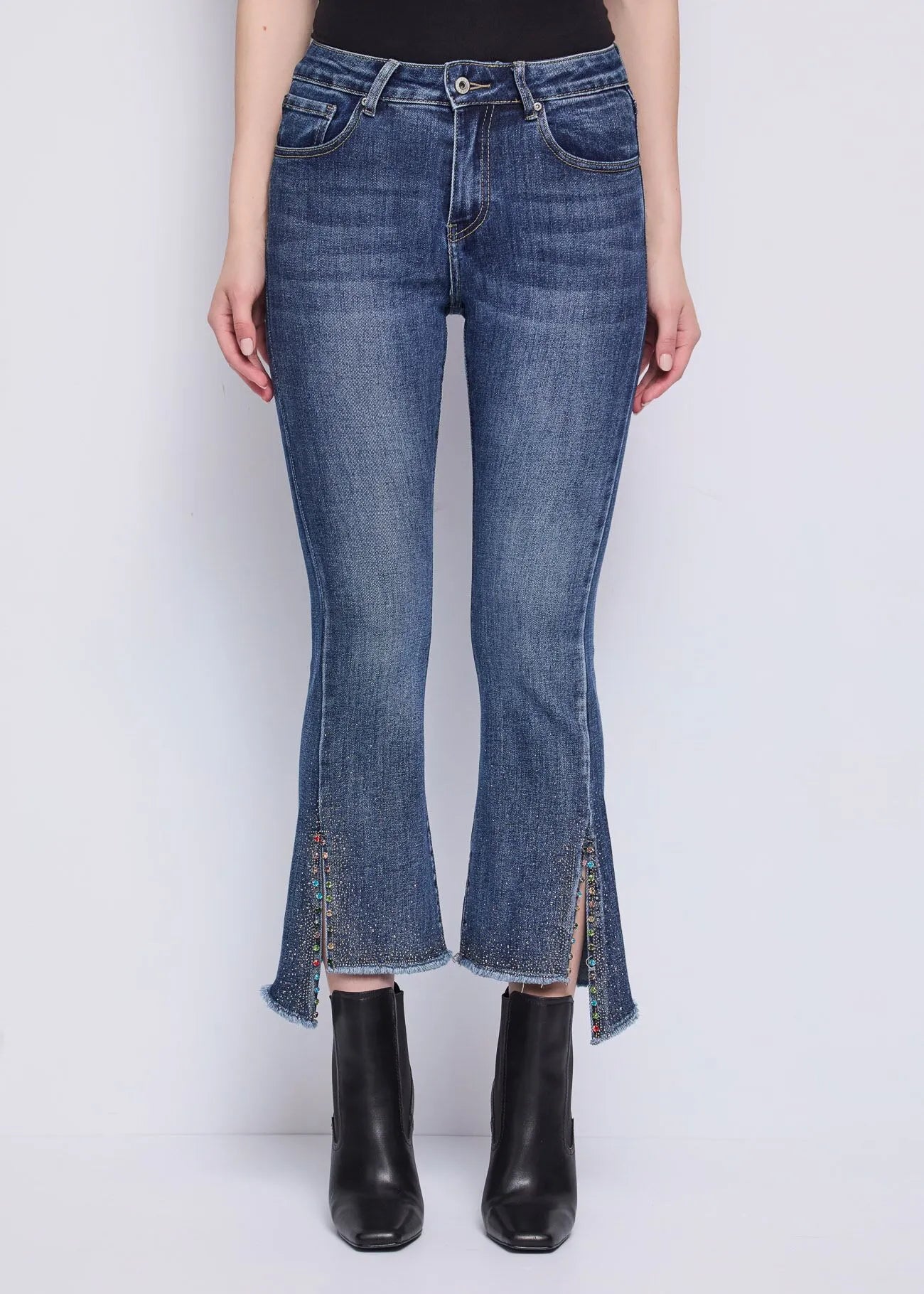 Jeans a zampa in cotone con strass
