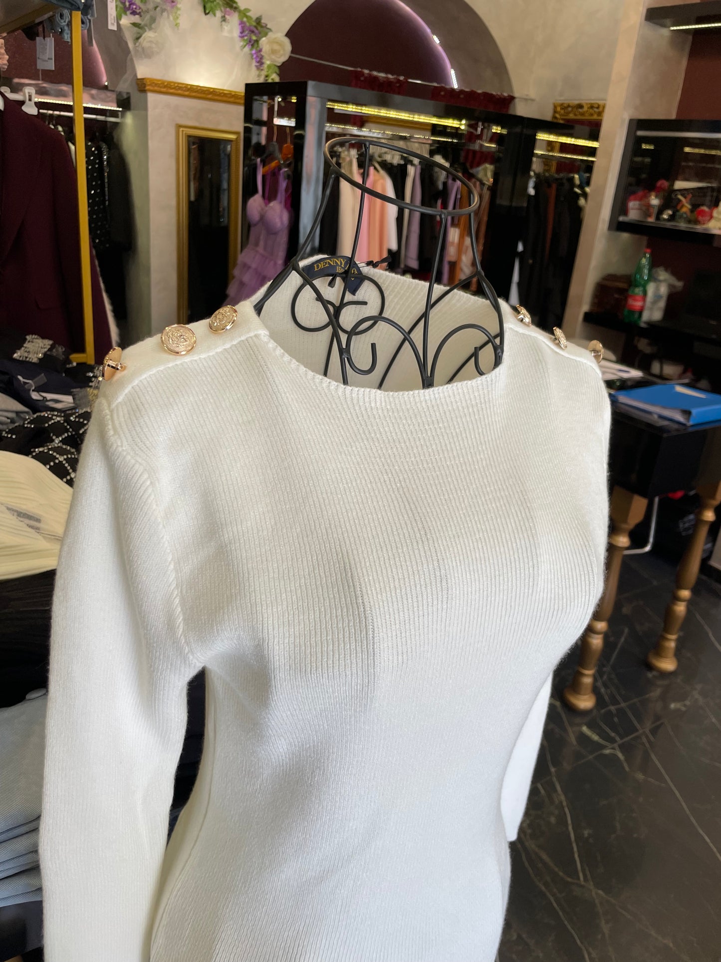 Maglione Bianco con bottoni