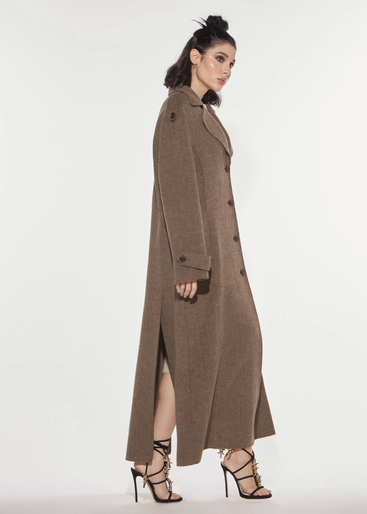 CAPPOTTO LUNGO IN TESSUTO SPINATO RICAMO ROSE TAUPE