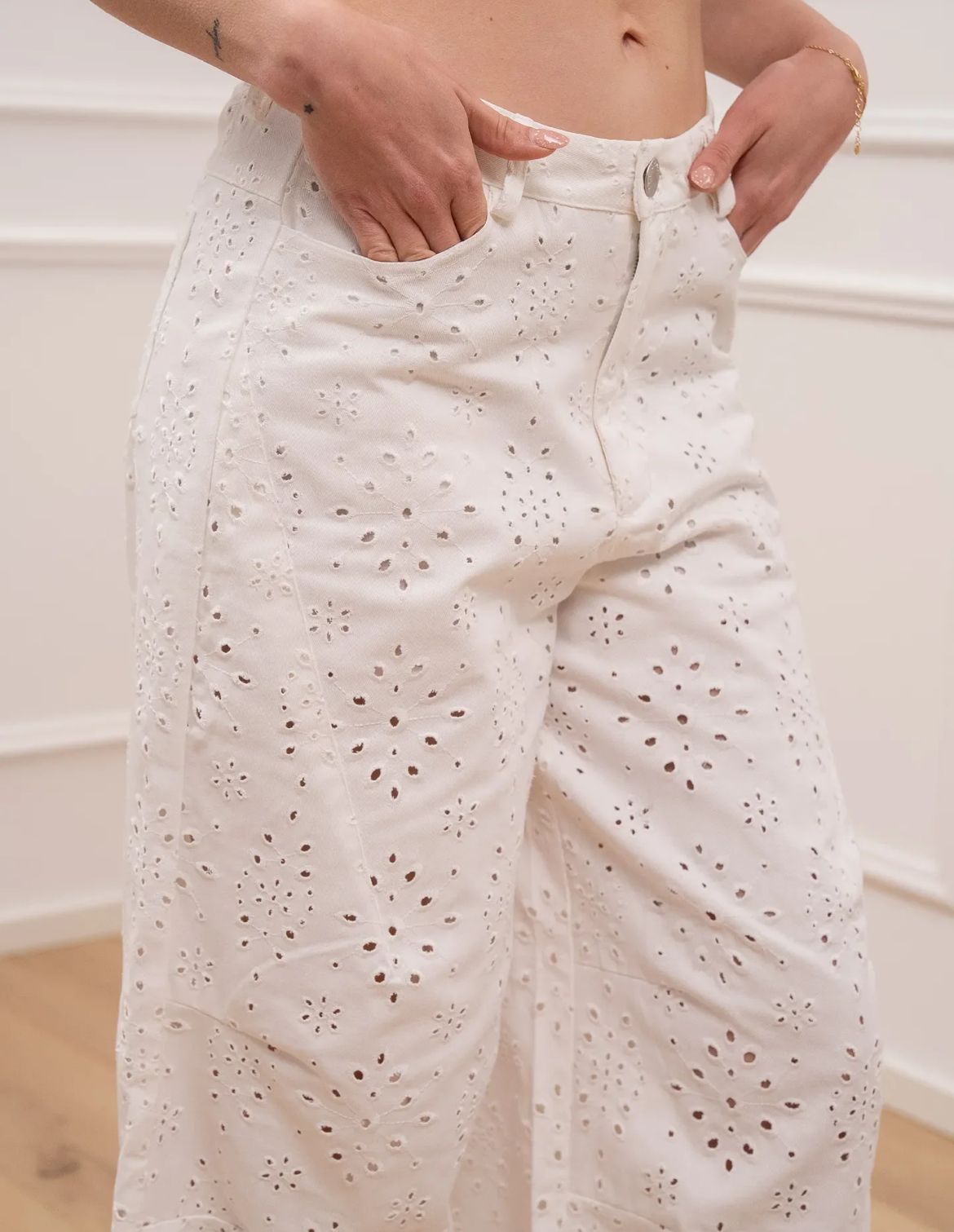 Pantalone KA7515 White – GLAMOROUS