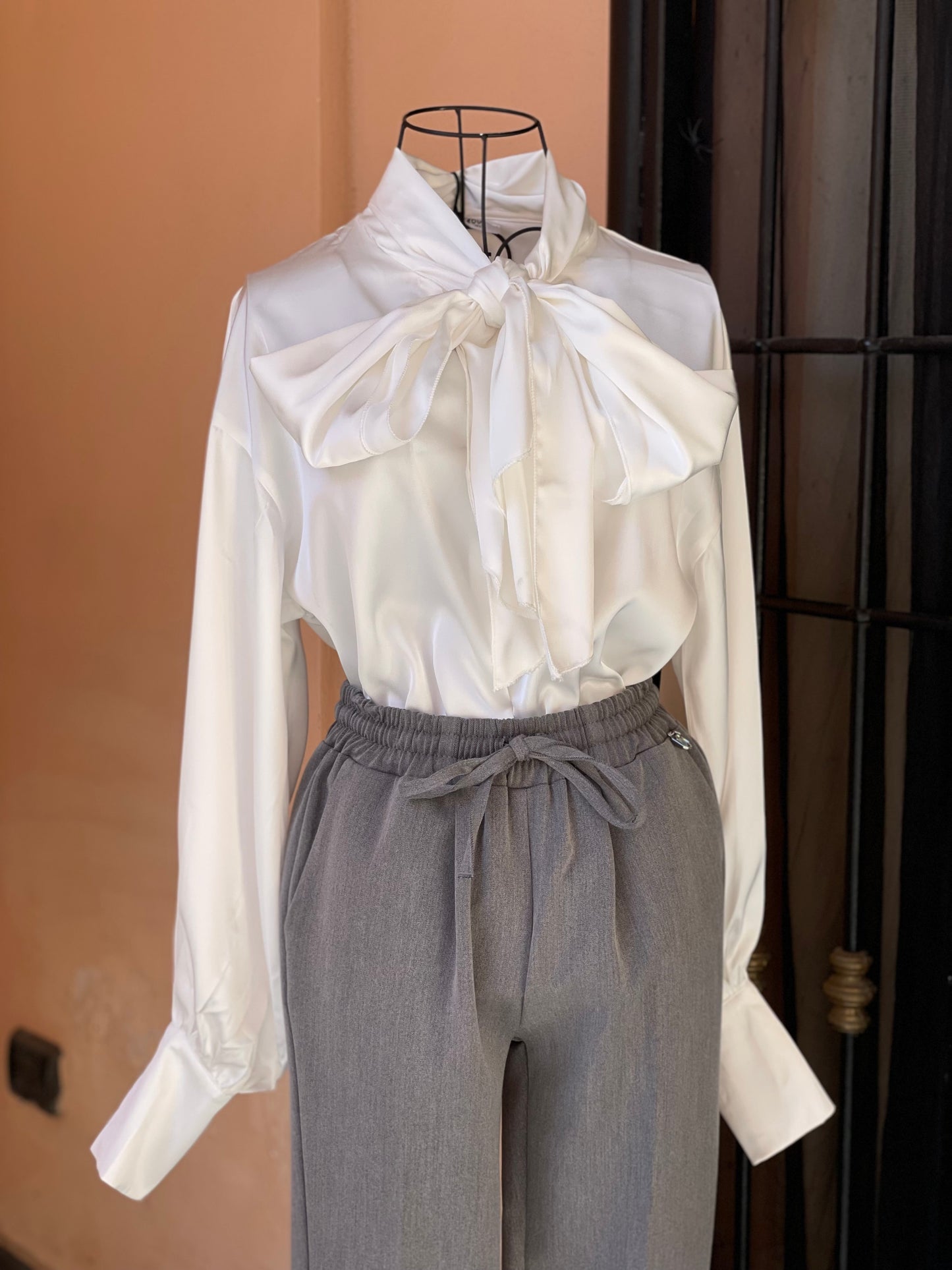 Camicia con fiocco - Glamorous