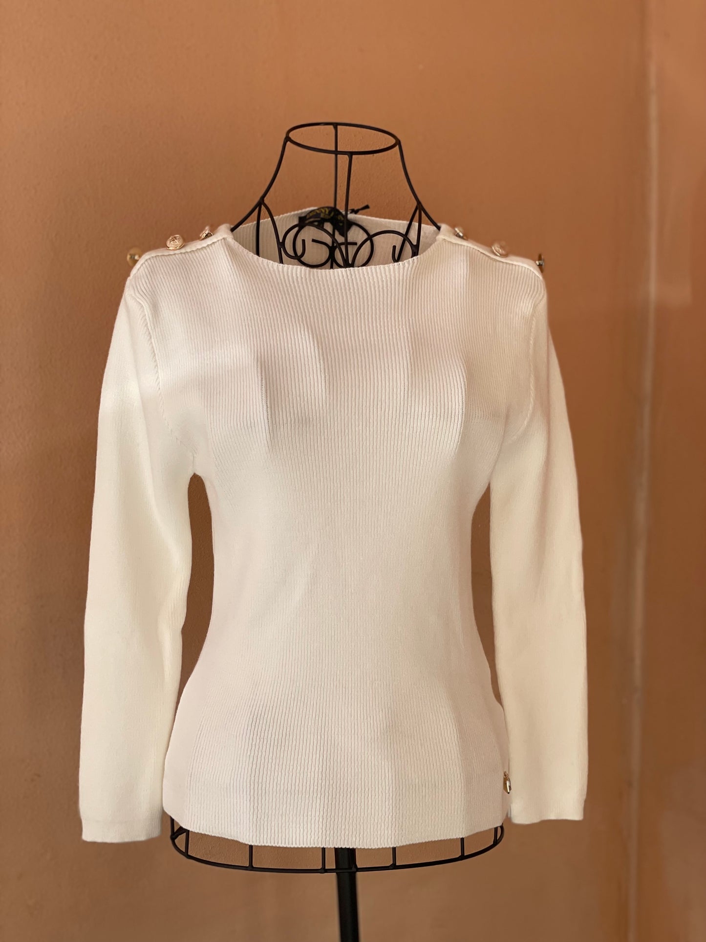 Maglione Bianco con bottoni