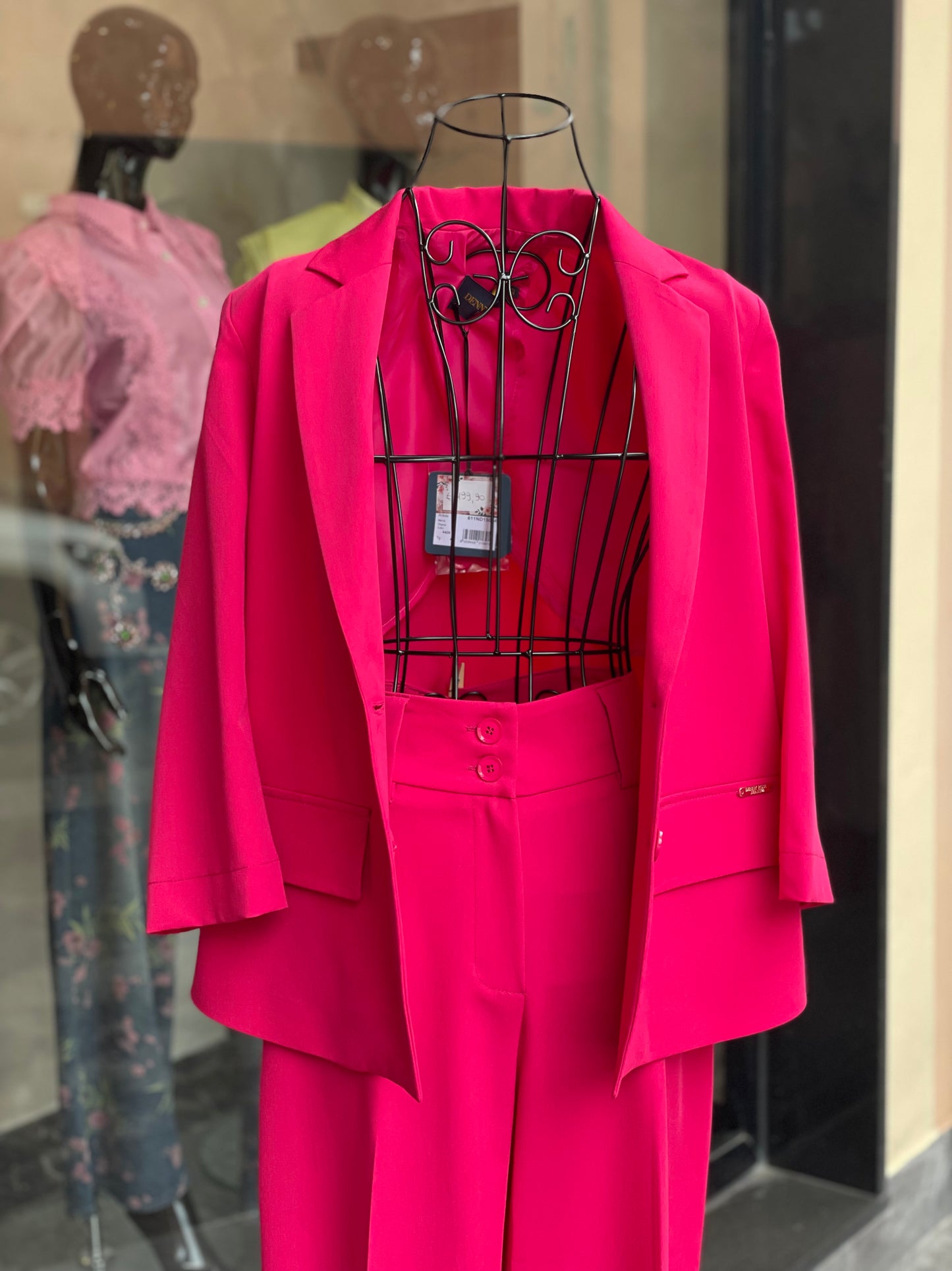 Tailleur giacca e pantalone