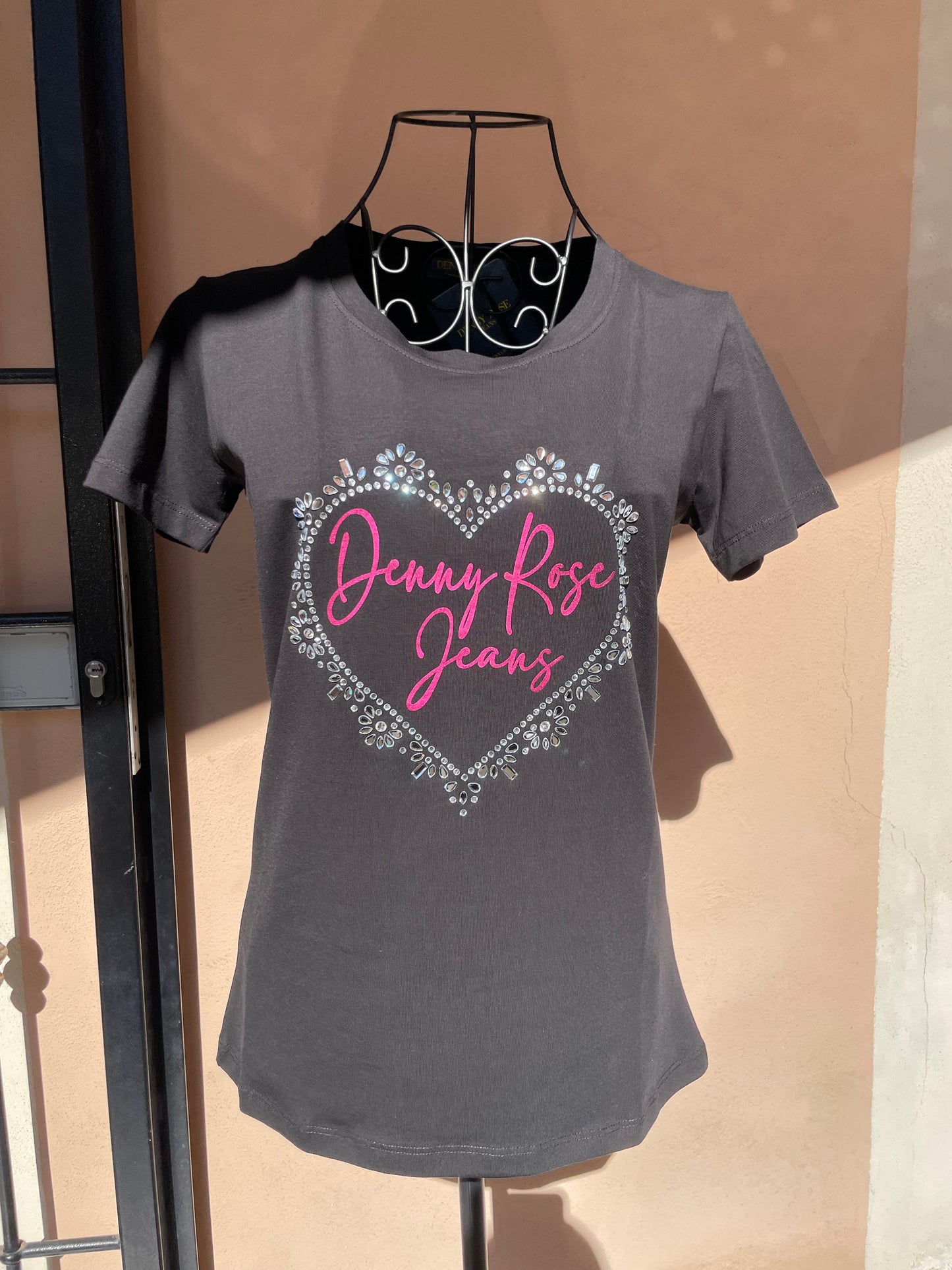 T-shirt in cotone con logo