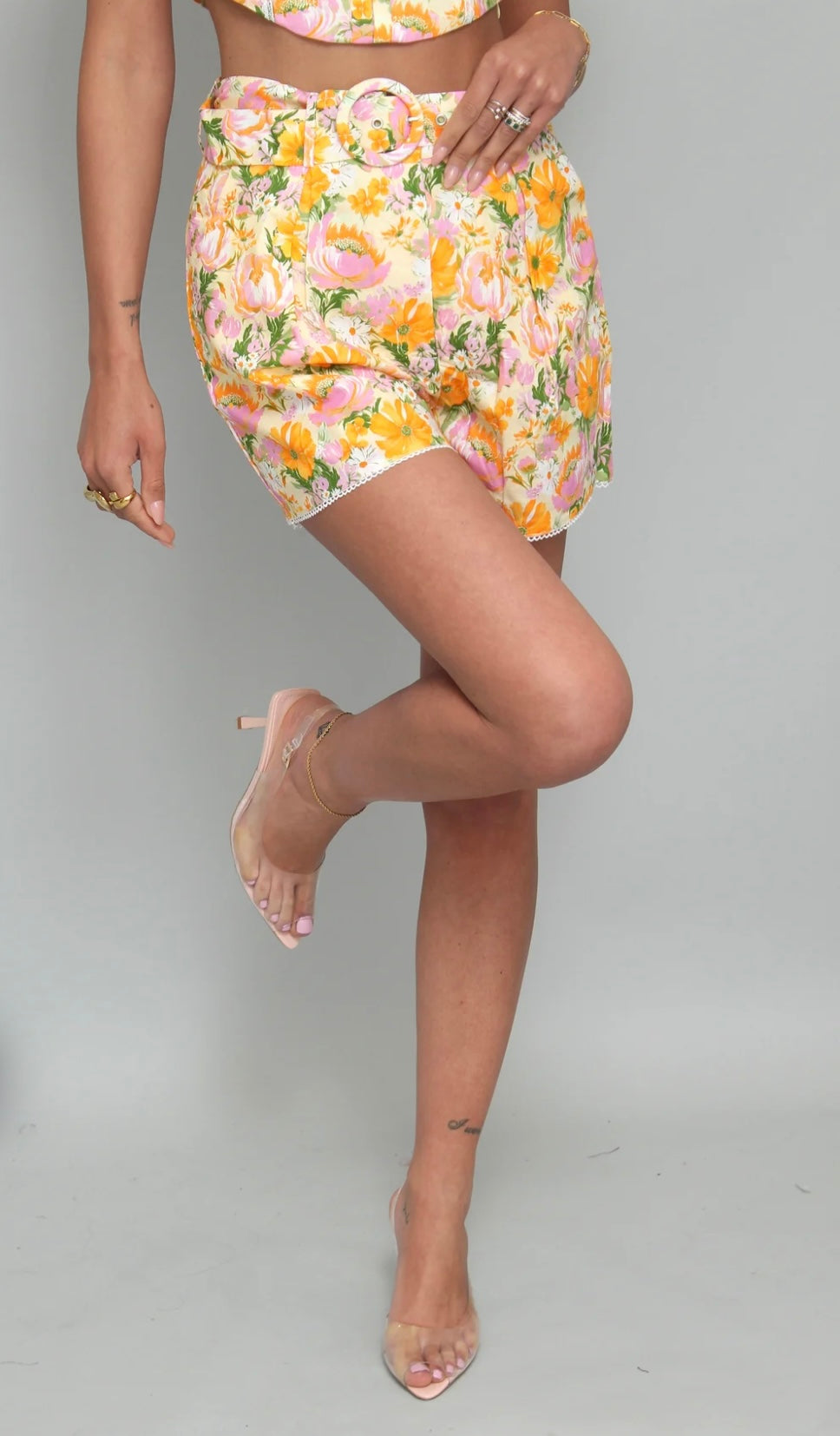 Shorts floreale