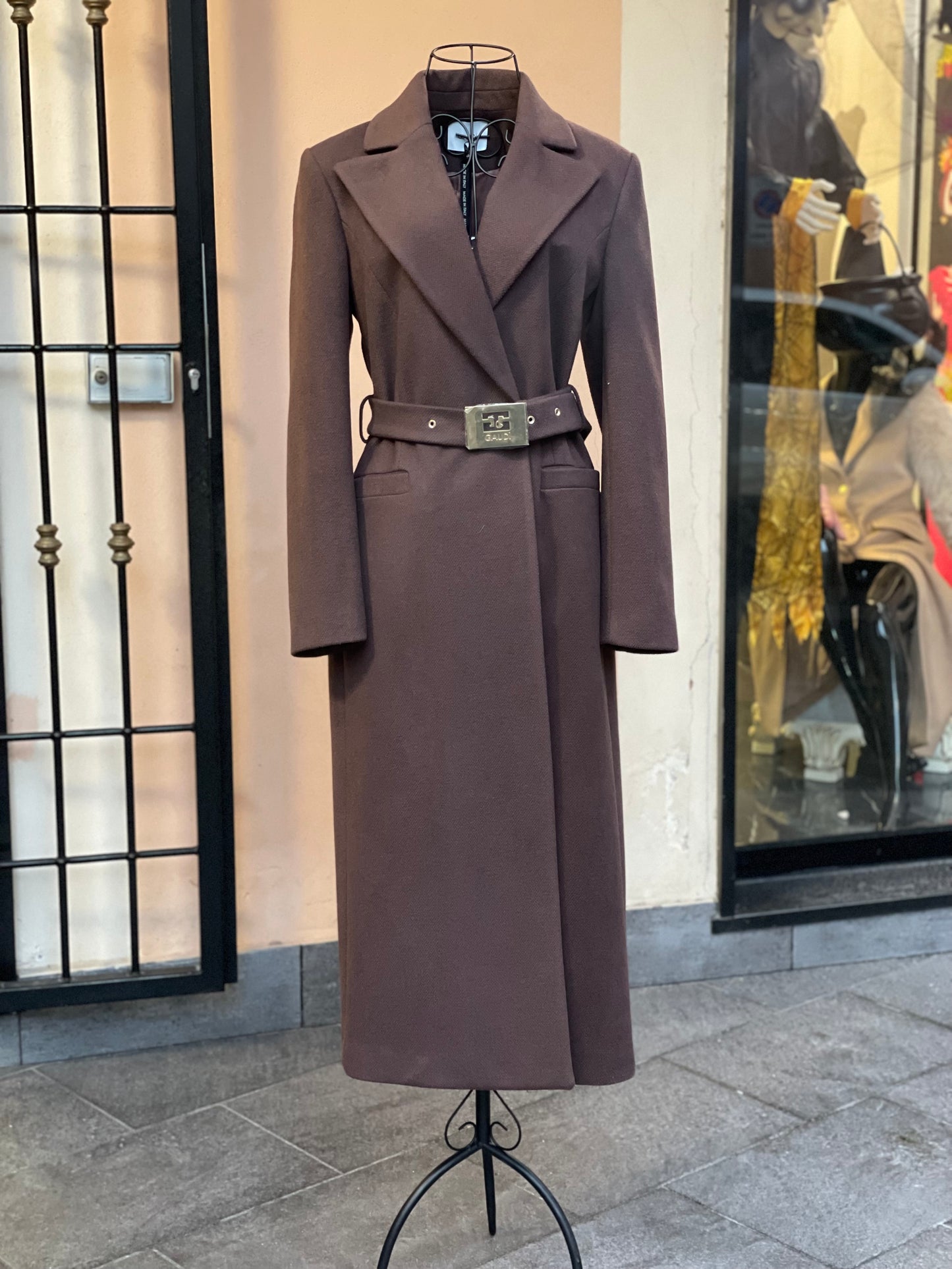 Cappotto Tabacco con cintura