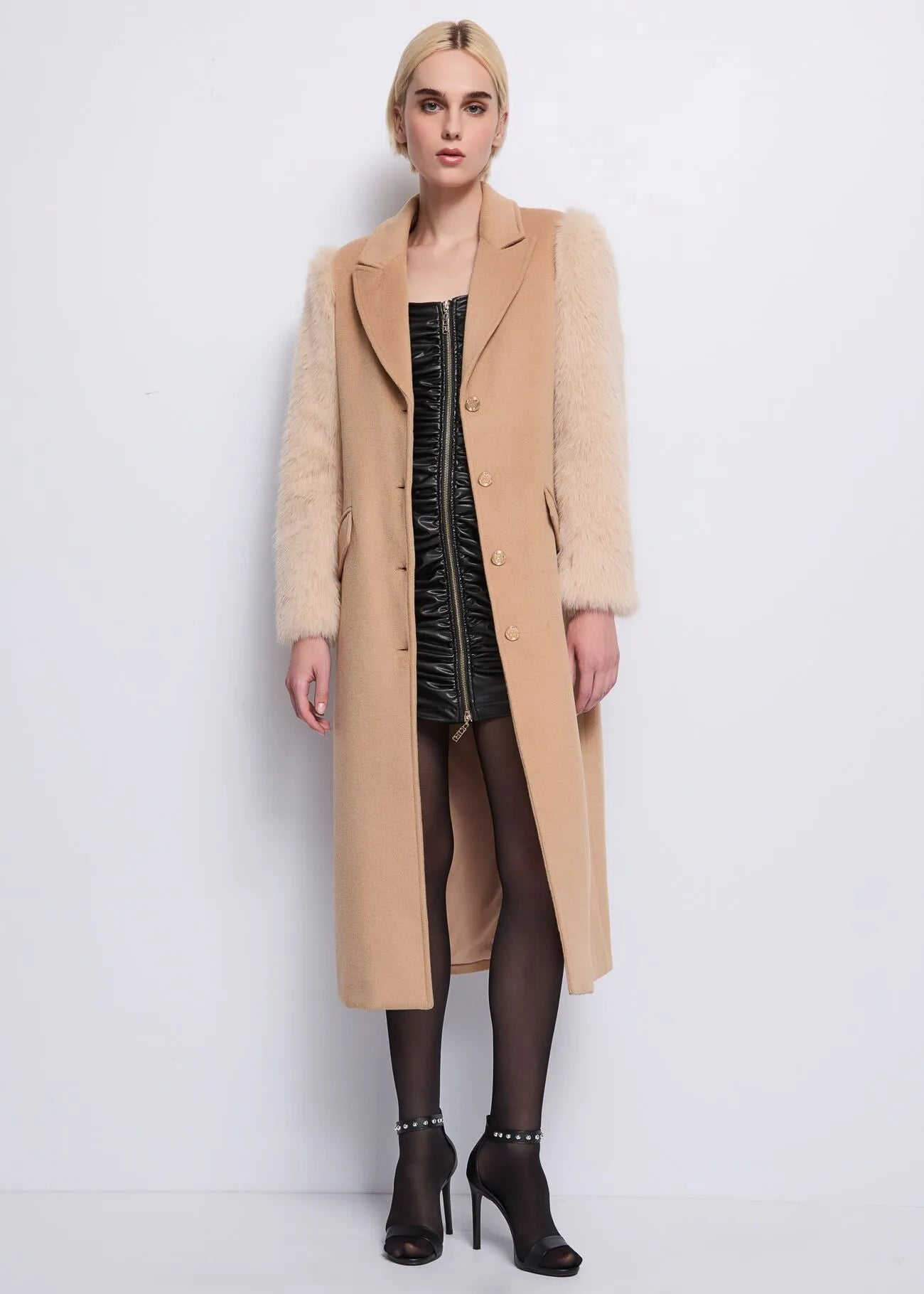 Cappotto cammello in panno di lana