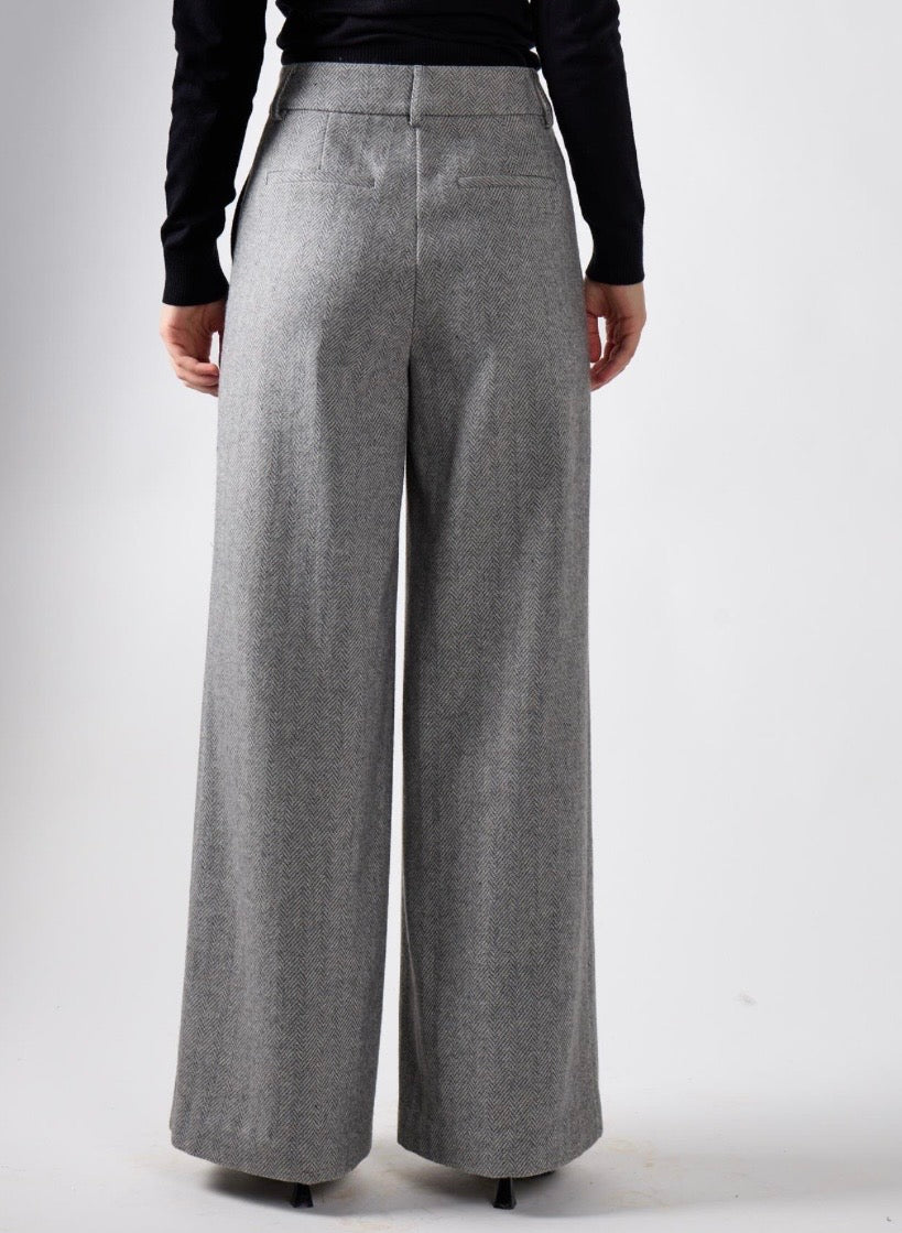Pantaloni Grigi A Gamba Larga - Glamorous